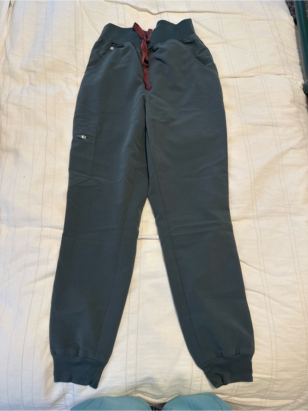 FIGS joggers